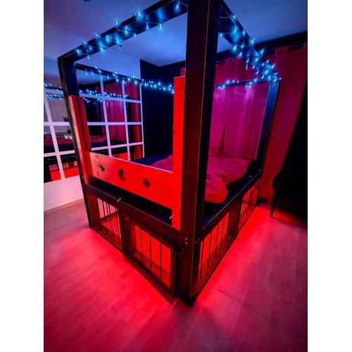 BDSM Elysium Playsuite