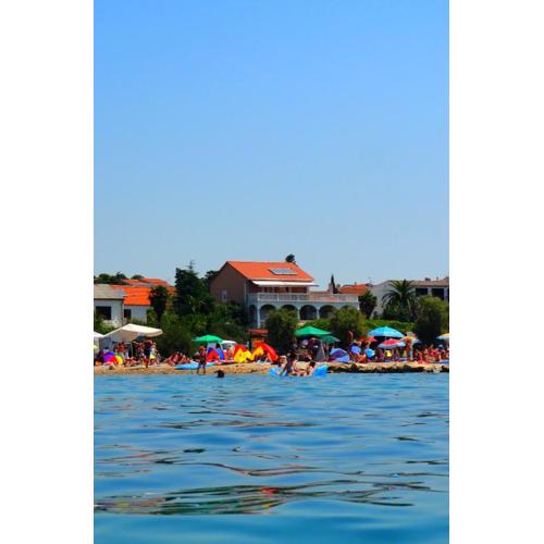 Beach apartment Rustique Roza Biograd - Premium location