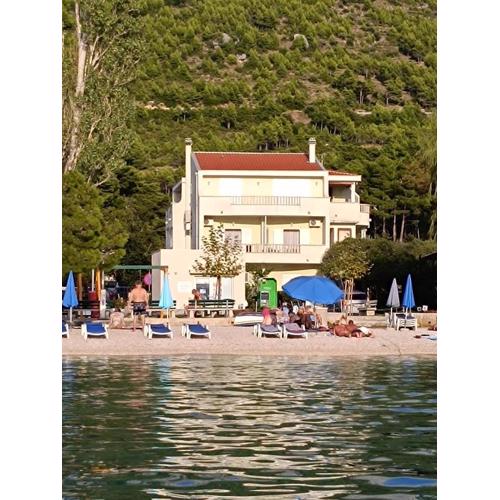 Beach apartments Promajna