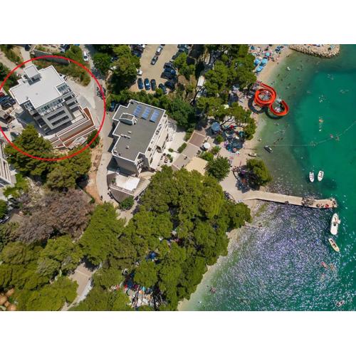 Beachfront Apartment Beach Makarska Residence Srzić