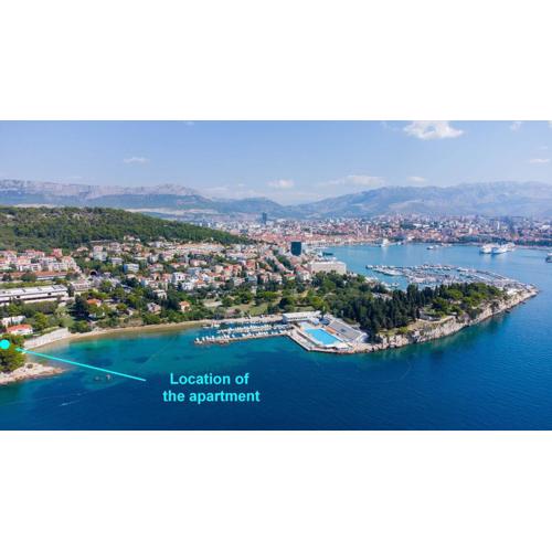 Beachfront apartment Drazen, with garden and parking