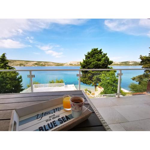Beachfront Apartments - Villa Vita
