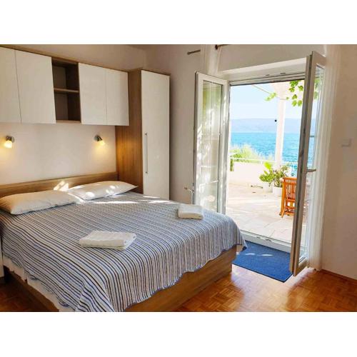 Beachfront apartments Stanići