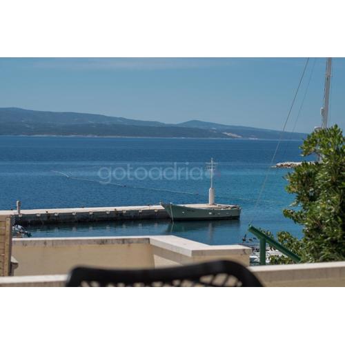 Beachfront Brela Apartments Ljubica