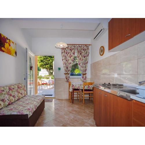 Beachfront Cozy Krk Apartment with Balcony - One Bedroom Apartment with Balcony