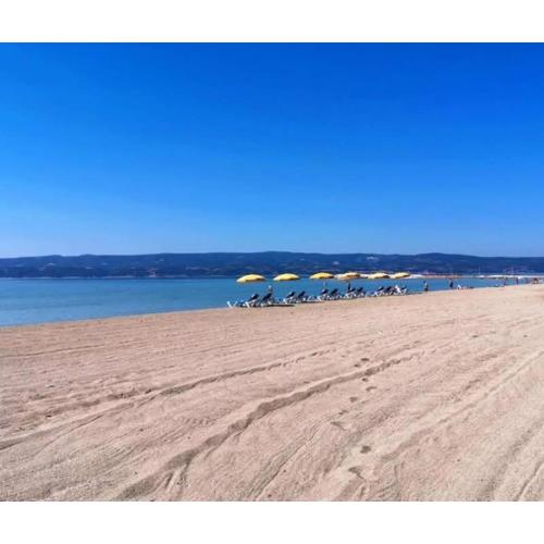 Beachfront penthouse Boho