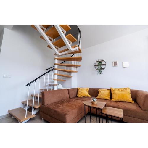 Beachfront Penthouse Planjka