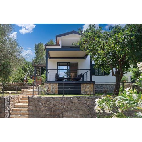 Beachside House Lara - Happy Rentals