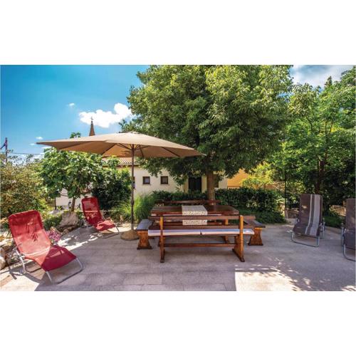 Beautiful Apartment In Jadranovo