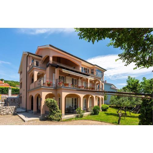 Beautiful Apartment In Kostrena