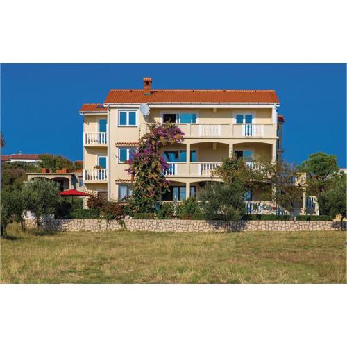 Beautiful Apartment In Povljana