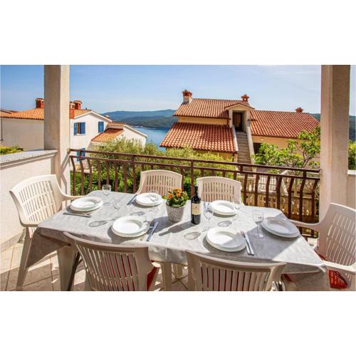 Beautiful Apartment In Rabac With Wifi