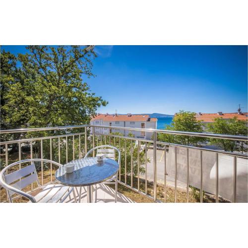 Beautiful Apartment In Selce With Wifi