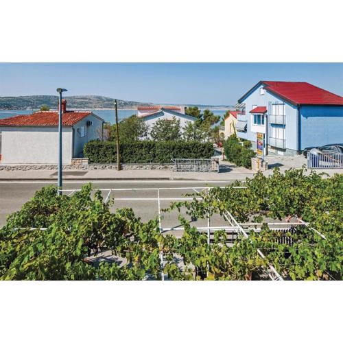 Beautiful Apartment In Seline With Wifi