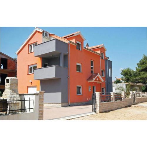 Beautiful Apartment In Vodice With Kitchen