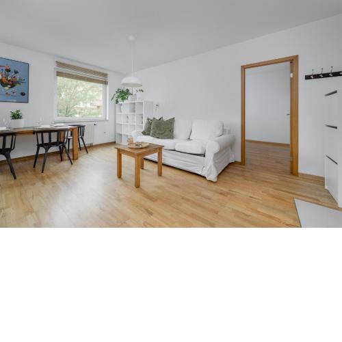 Beautiful Apartment in Wrocław for 4 people by Rent like home