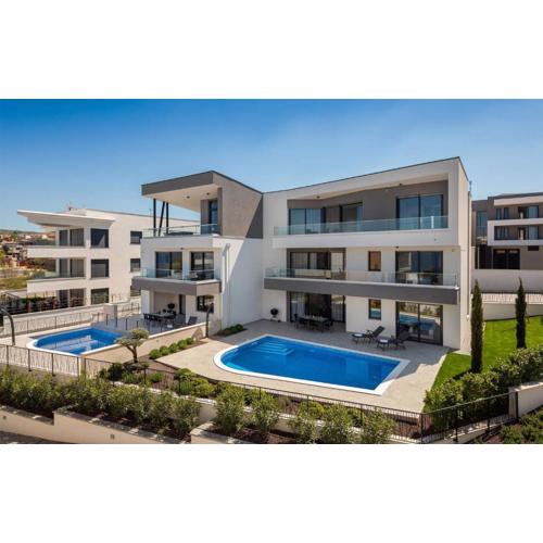 Beautiful Apartment In Zidarici