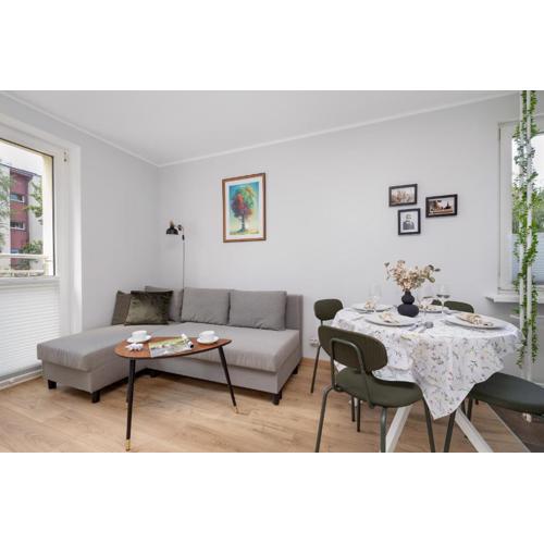 Beautiful Apartment Retro 536 for 6 People in Świnoujście by Noclegi Renters