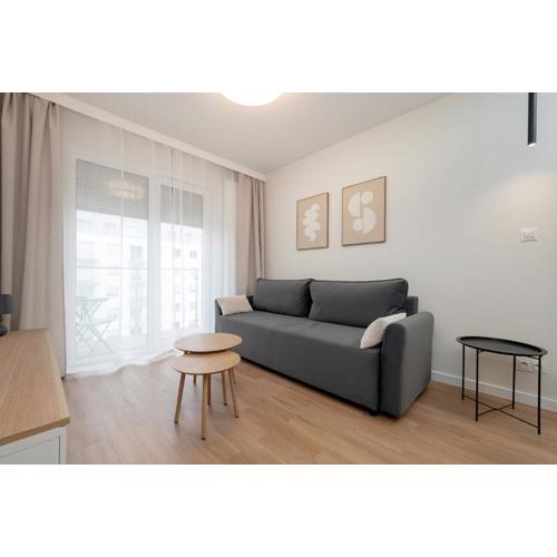 Beautiful Apartment with Balcony by Noclegi Renters