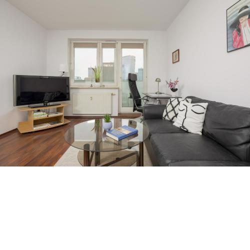 Beautiful City Apartment by Noclegi Renters
