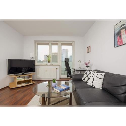 Beautiful City Apartment by Noclegi Renters