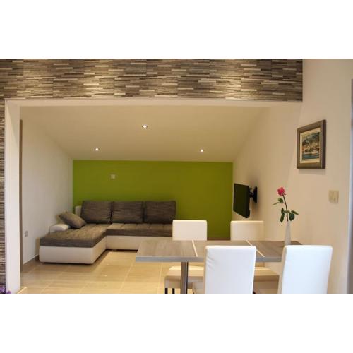 Beautiful green studio apartment