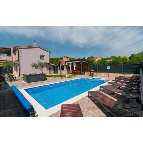 Beautiful Home In Hrvace With Wifi