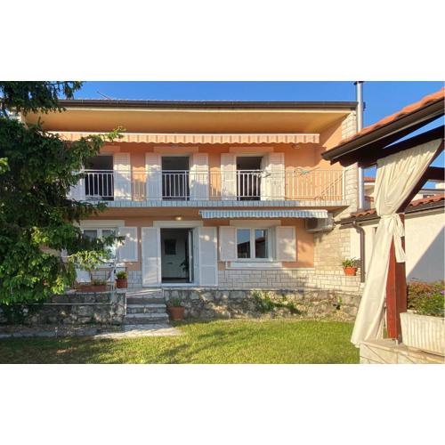 Beautiful Home In Kostrena