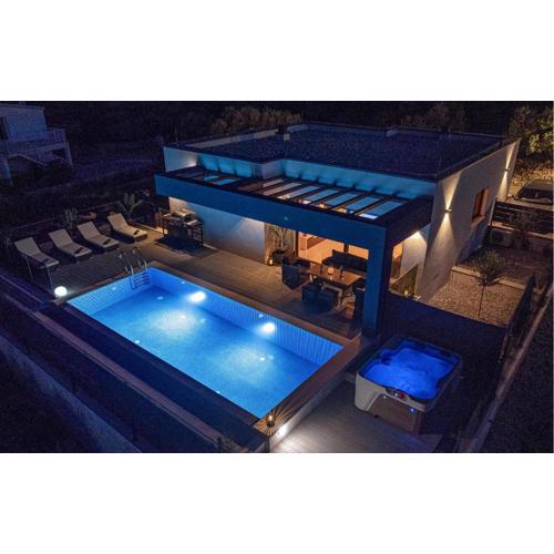 Beautiful Home In Lumbarda