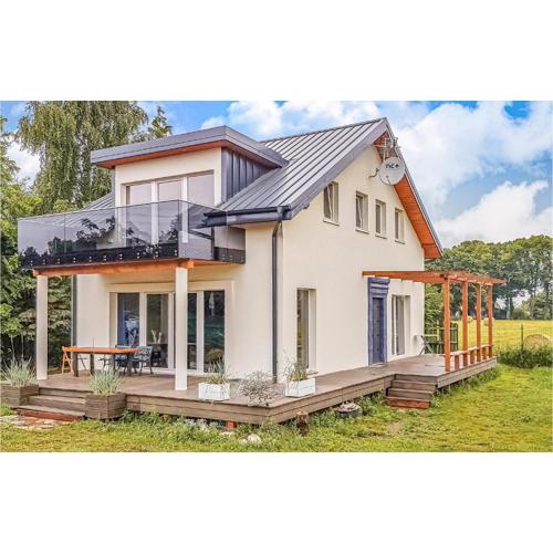 Beautiful Home In Nowe Warpno With Wifi
