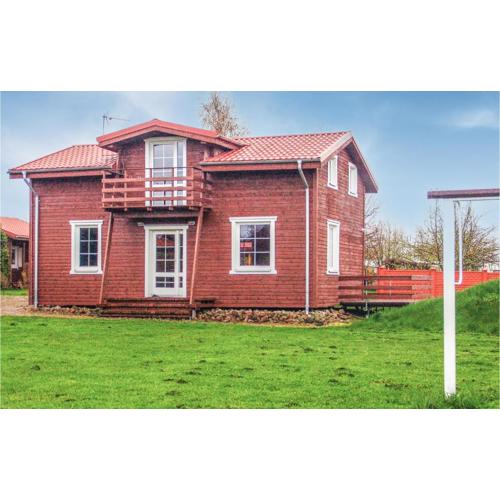 Beautiful Home In Ustronie Morskie
