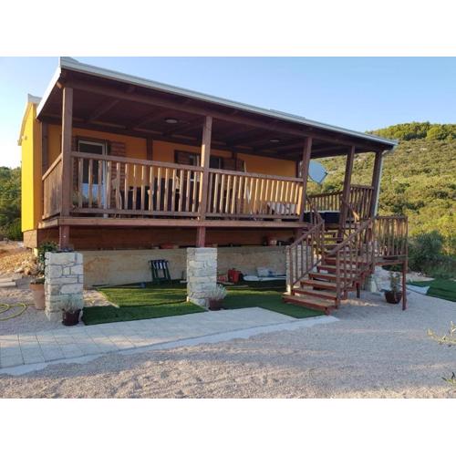 Beautiful private house 50m from the sea