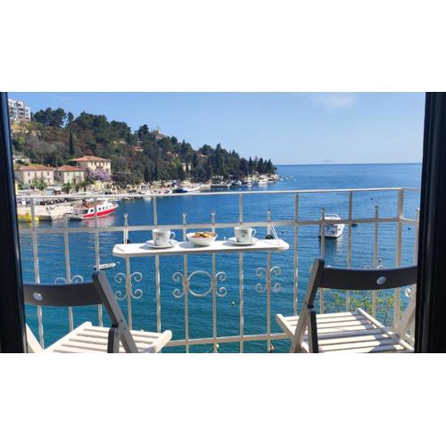 Beautiful seaside 2 bedroom apartment Babina