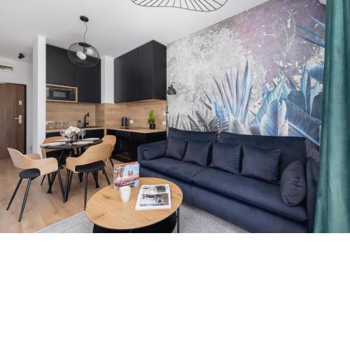 Beautiful Steam Park Apartment with Parking Old Town Cracow by Noclegi Renters