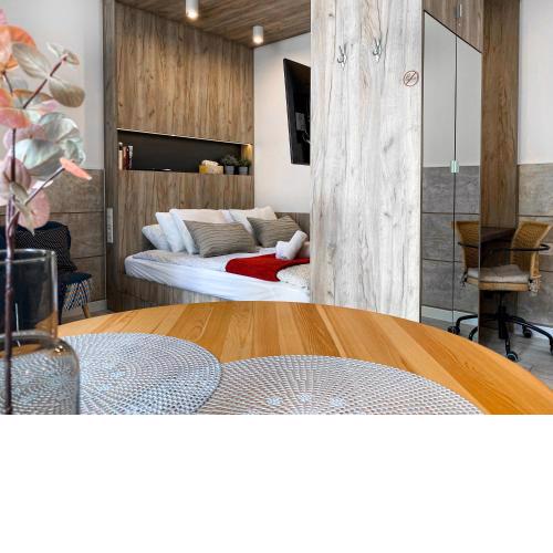 Beautiful studio for couples with Air Conditioning - Old Town & Main station