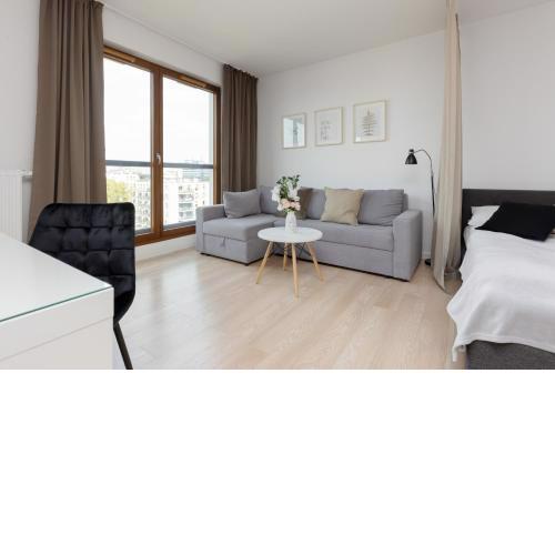 Beautiful Studio with Parking Warsaw Grzybowska by Noclegi Renters
