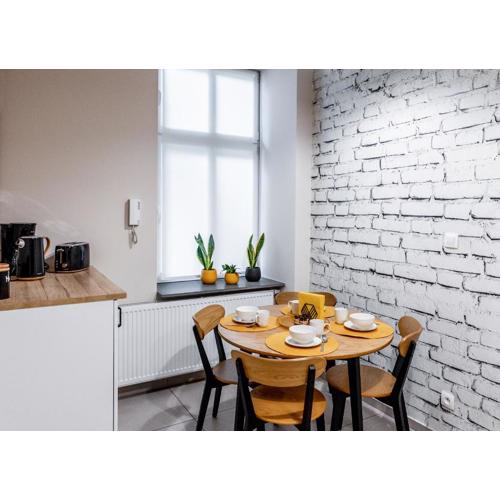 BeeApartments Długosza 11