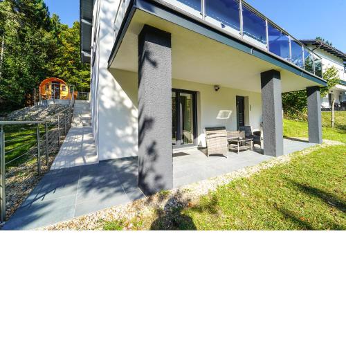 Behagliches Cottage mit Kamin mitten im Wald