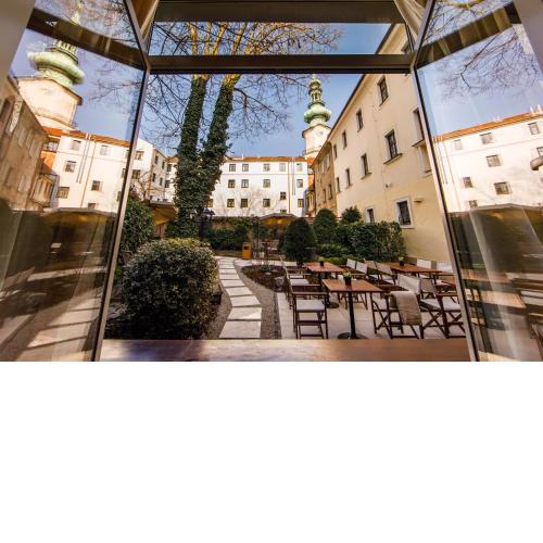 BEIGLI Hotel & Garden