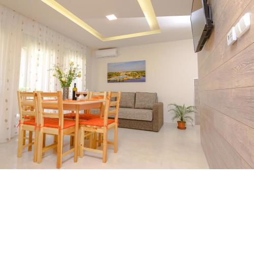 Bella Apartments No2