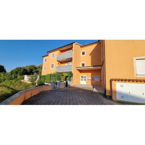 BELLA NINA APARTMENT
