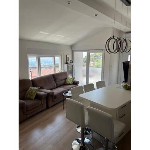 Belle Islands View Apartment