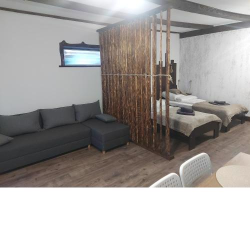 Belvárosi apartmanház 2, Apartman 3