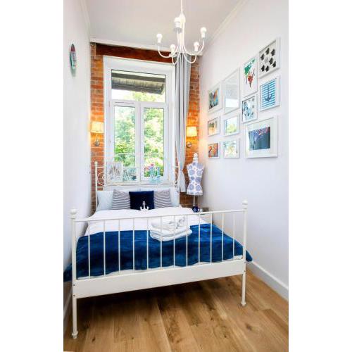 BERG Apartament RED obok Starego Miasta