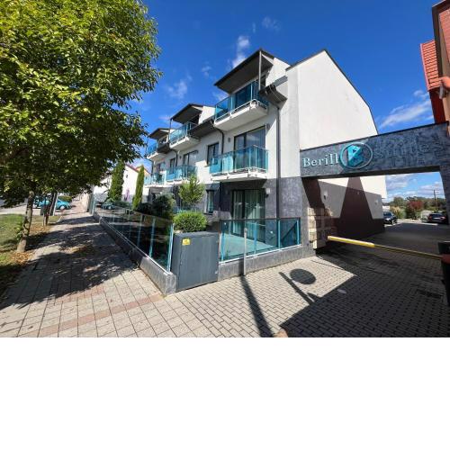 Berill Crystal Apartman