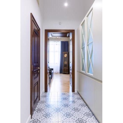 Best Apartment Kulisha 4