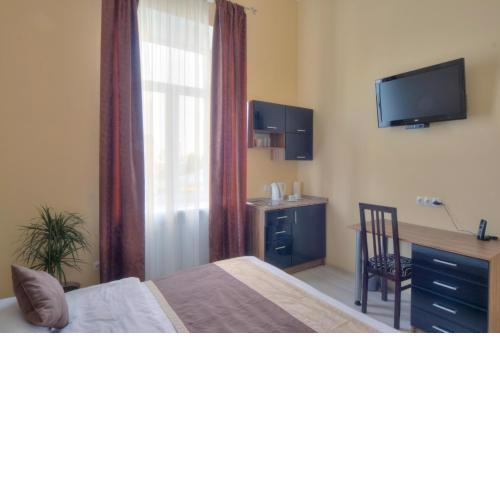 Best Season Apart Hotel