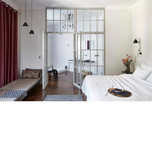 Between Us Bed and Breakfast