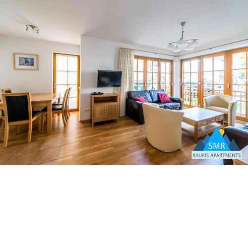 Bianca 1 by SMR Rauris Apartments - inc Spa and near Gondola