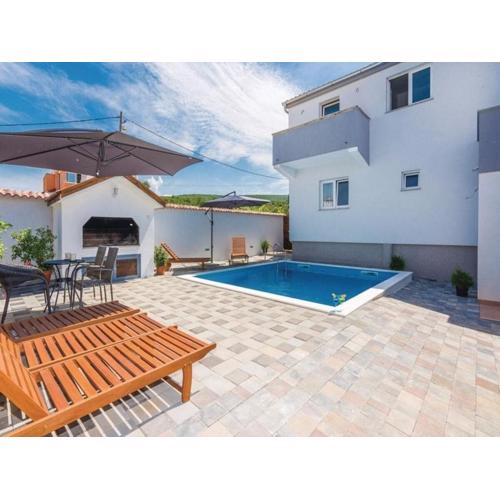 Bianca Comfortable holiday residence